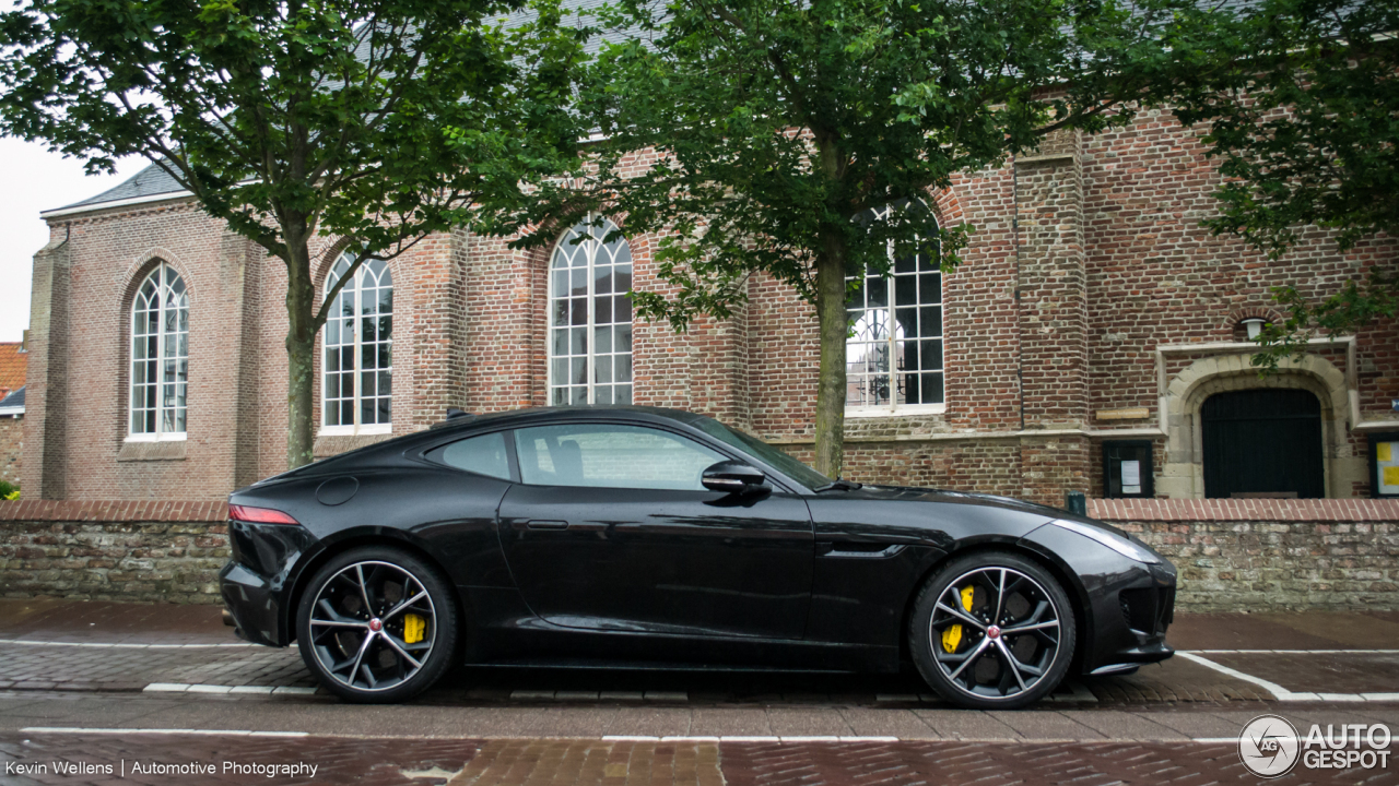 Jaguar F-TYPE R Coupé