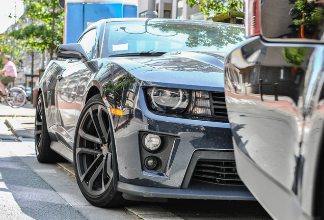 Chevrolet Camaro ZL1 2014