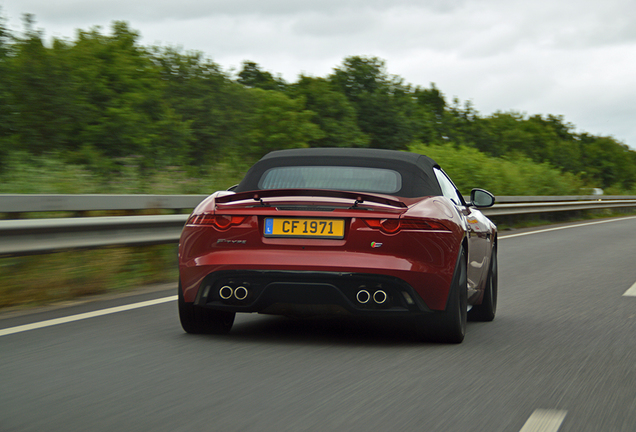 Jaguar F-TYPE S V8 Convertible