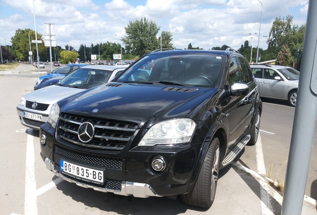 Mercedes-Benz ML 63 AMG W164 2009