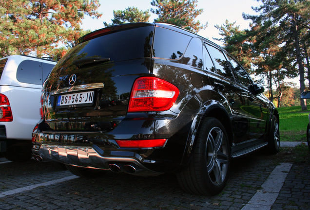 Mercedes-Benz ML 63 AMG W164 2009