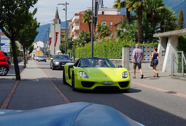 Porsche 918 Spyder Weissach Package