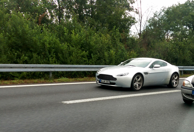 Aston Martin V8 Vantage