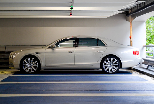 Bentley Flying Spur W12