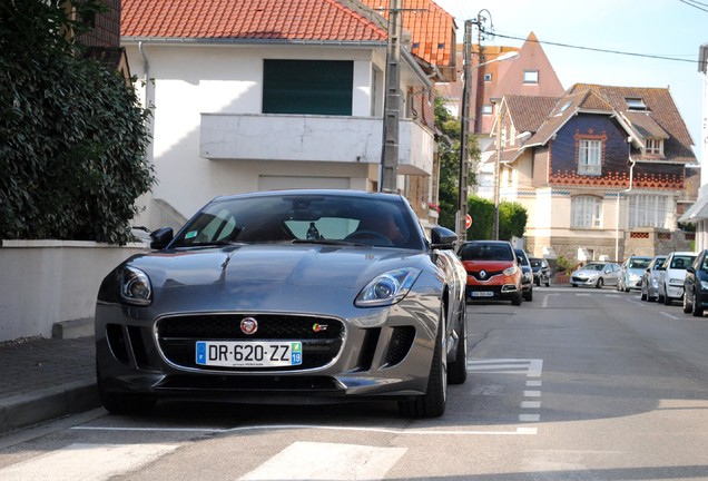 Jaguar F-TYPE S Coupé