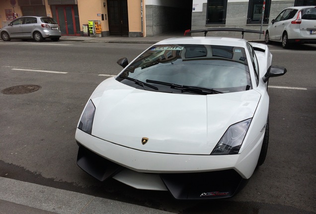 Lamborghini Gallardo LP570-4 Super Trofeo Stradale