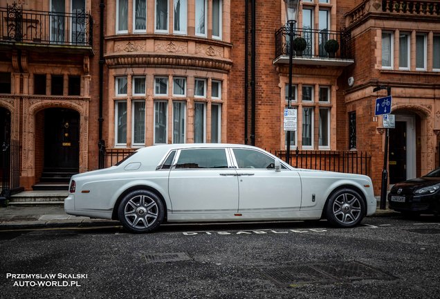 Rolls-Royce Phantom EWB Series II