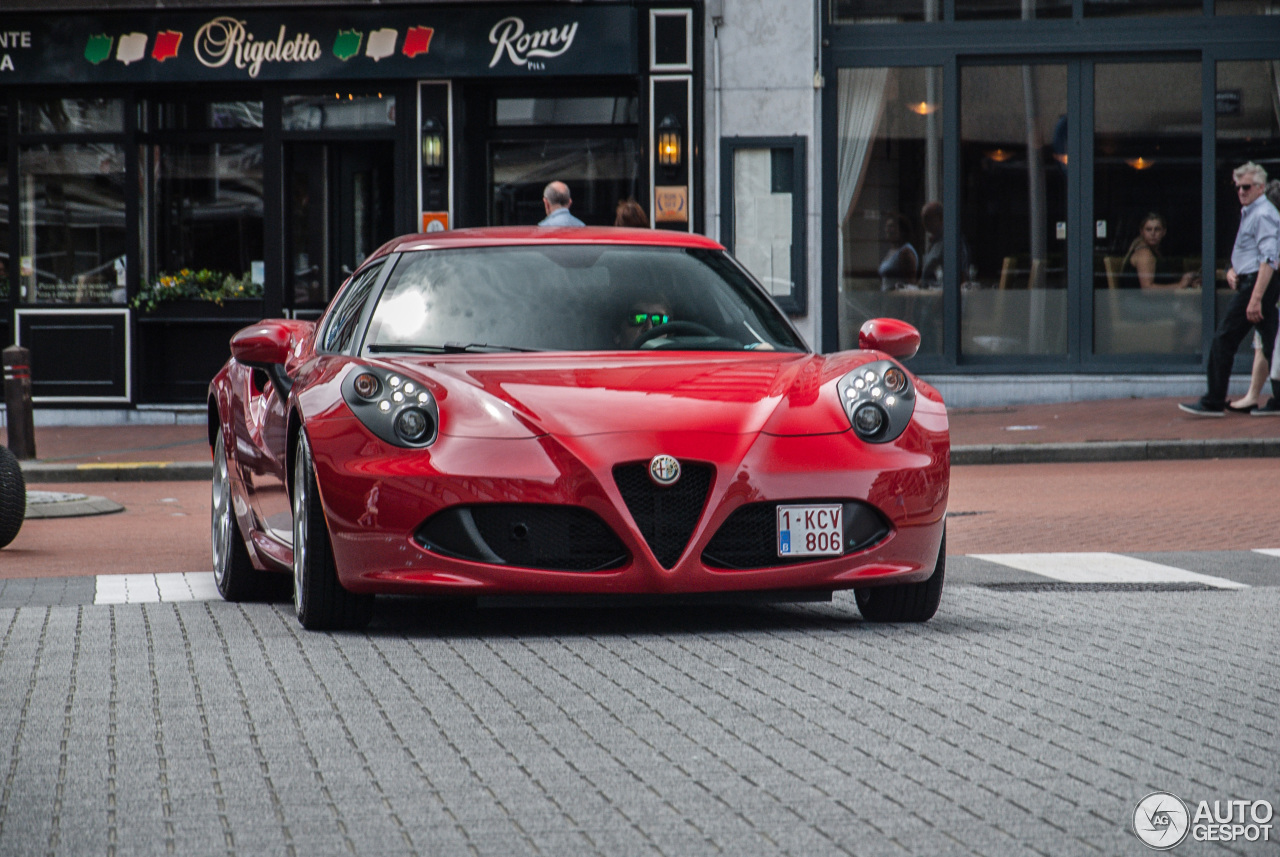 Alfa Romeo 4C Coupé