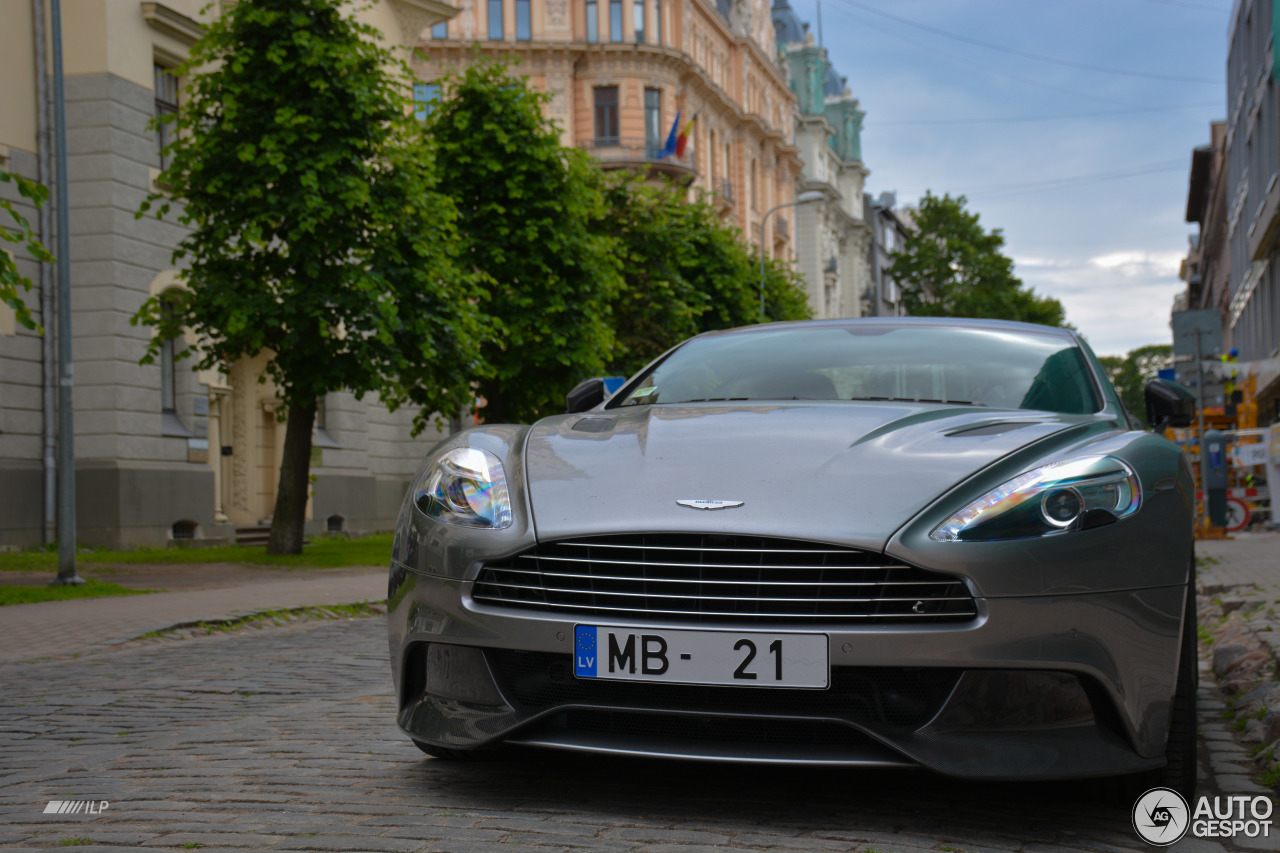 Aston Martin Vanquish 2013