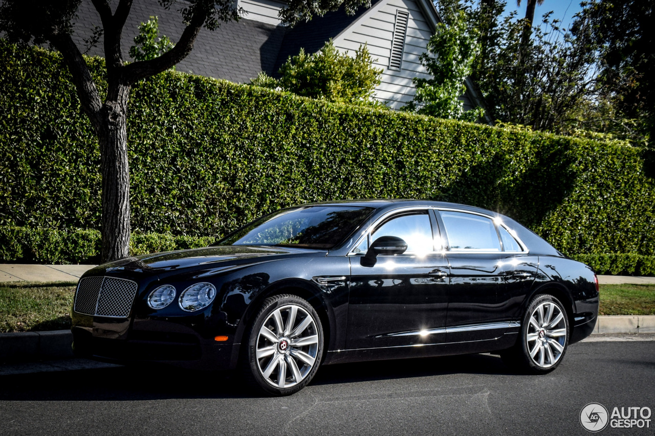 Bentley Flying Spur V8