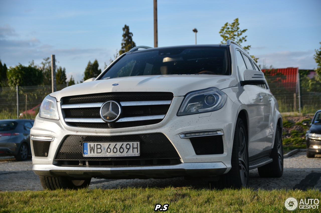 Mercedes-Benz GL 63 AMG X166