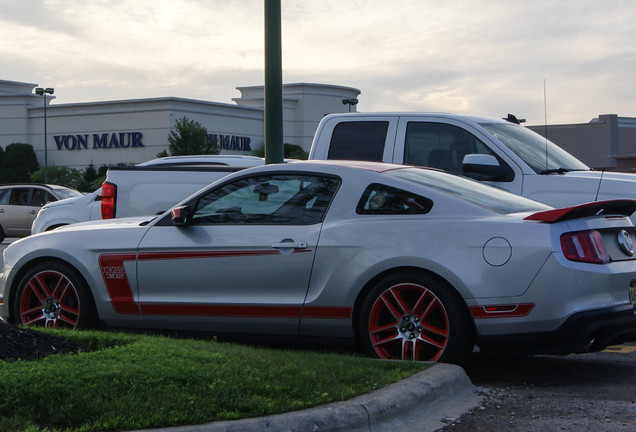 Ford Mustang Boss 302 Laguna Seca 2012