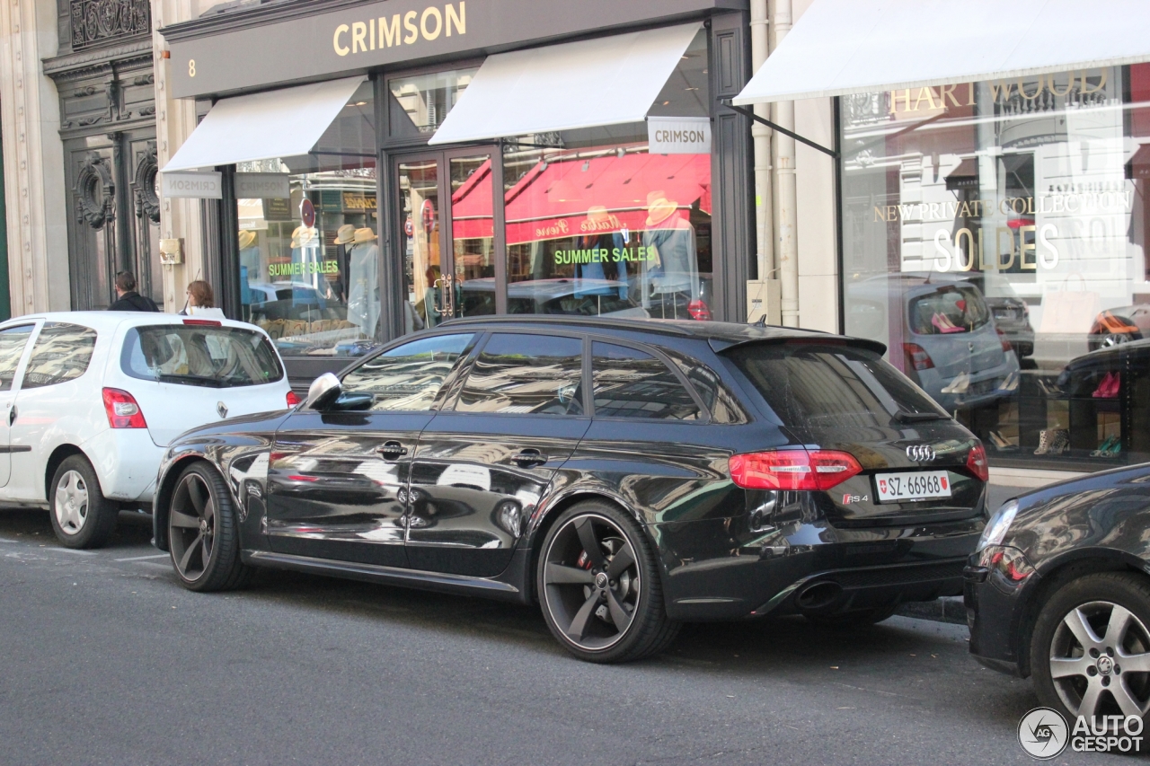 Audi RS4 Avant B8