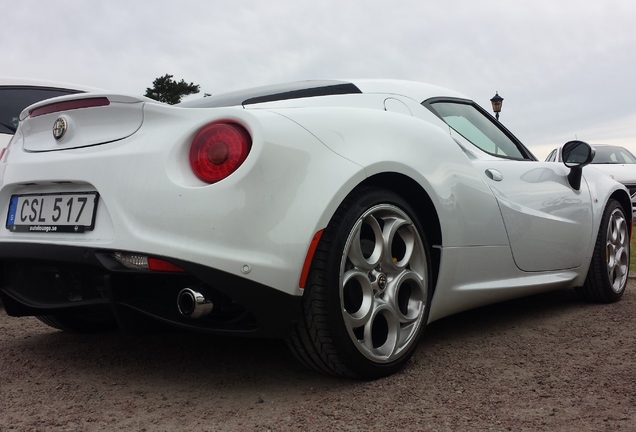 Alfa Romeo 4C Coupé