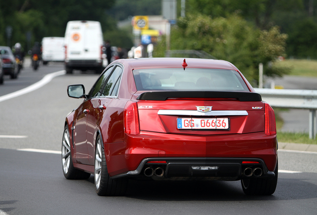 Cadillac CTS-V 2015