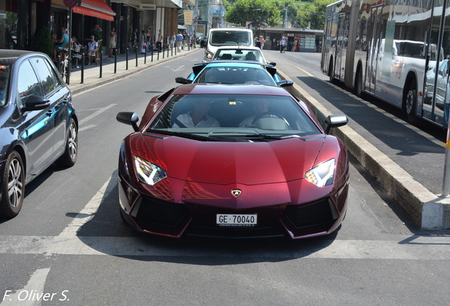 Lamborghini Aventador LP700-4