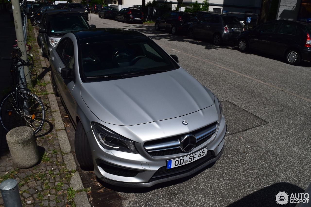 Mercedes-Benz CLA 45 AMG C117