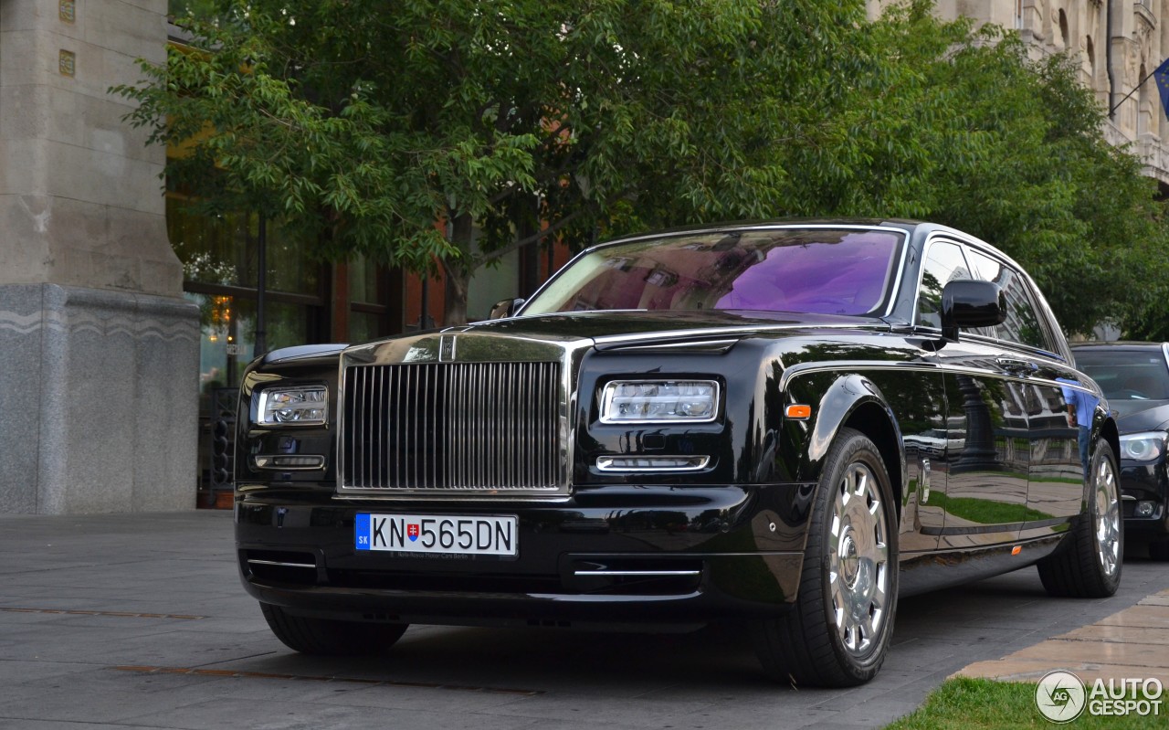 Rolls-Royce Phantom EWB Series II