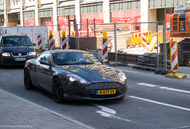 Aston Martin DB9