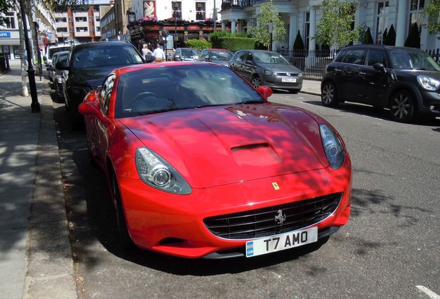 Ferrari California