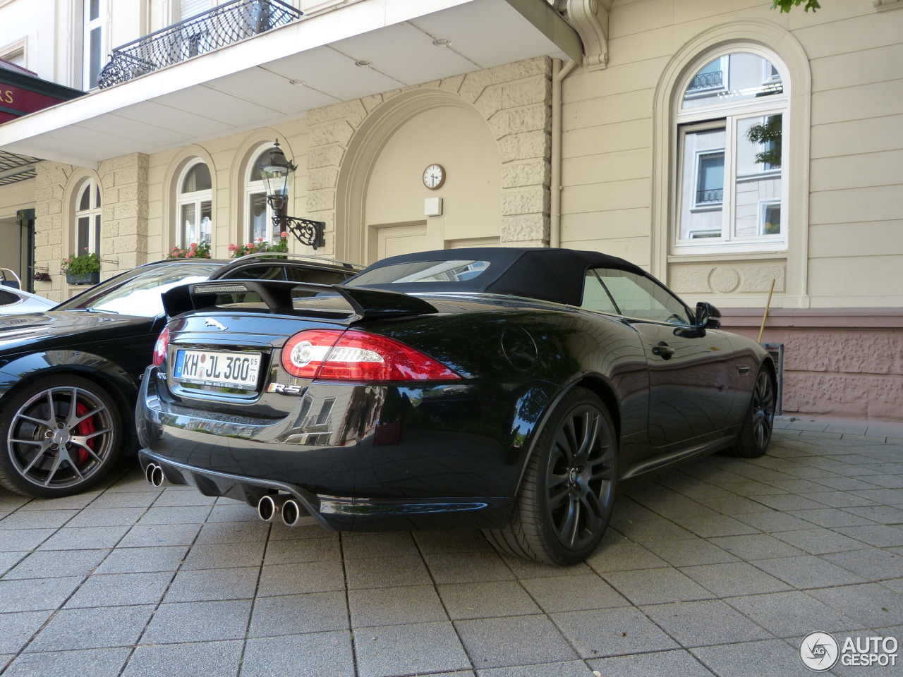 Jaguar XKR-S Convertible 2012