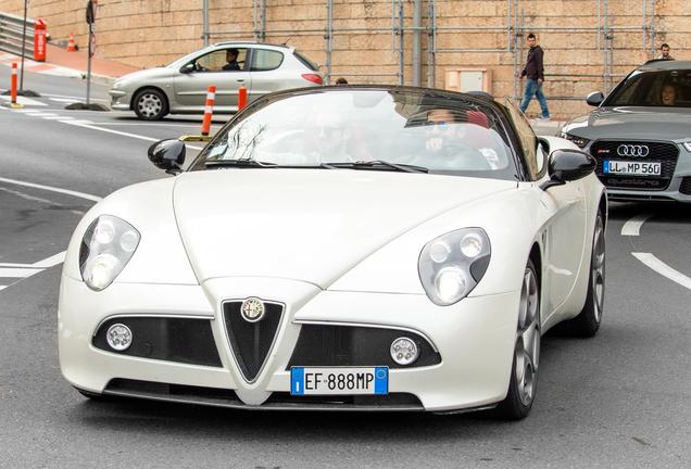 Alfa Romeo 8C Spider