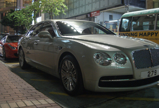 Bentley Flying Spur W12