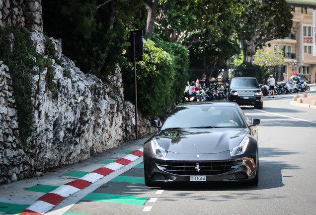 Ferrari FF