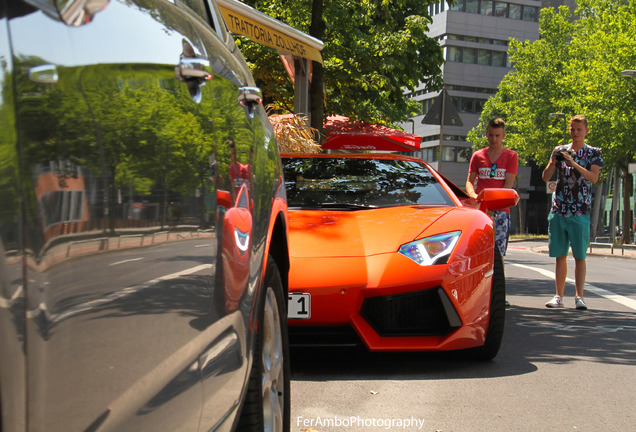 Lamborghini Aventador LP700-4