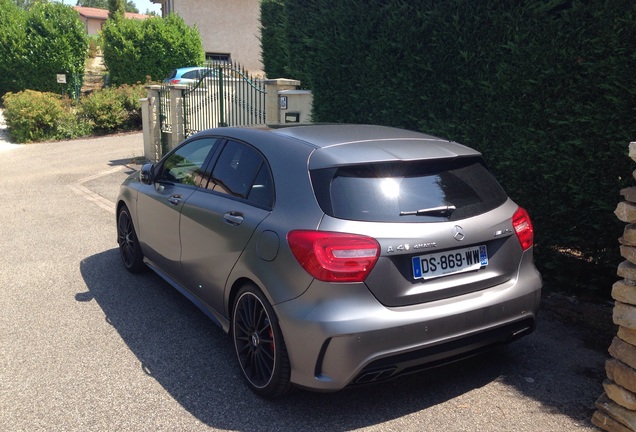 Mercedes-Benz A 45 AMG