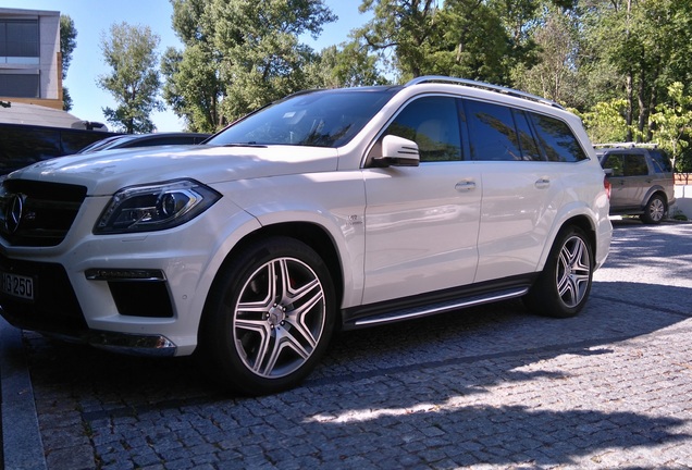 Mercedes-Benz GL 63 AMG X166