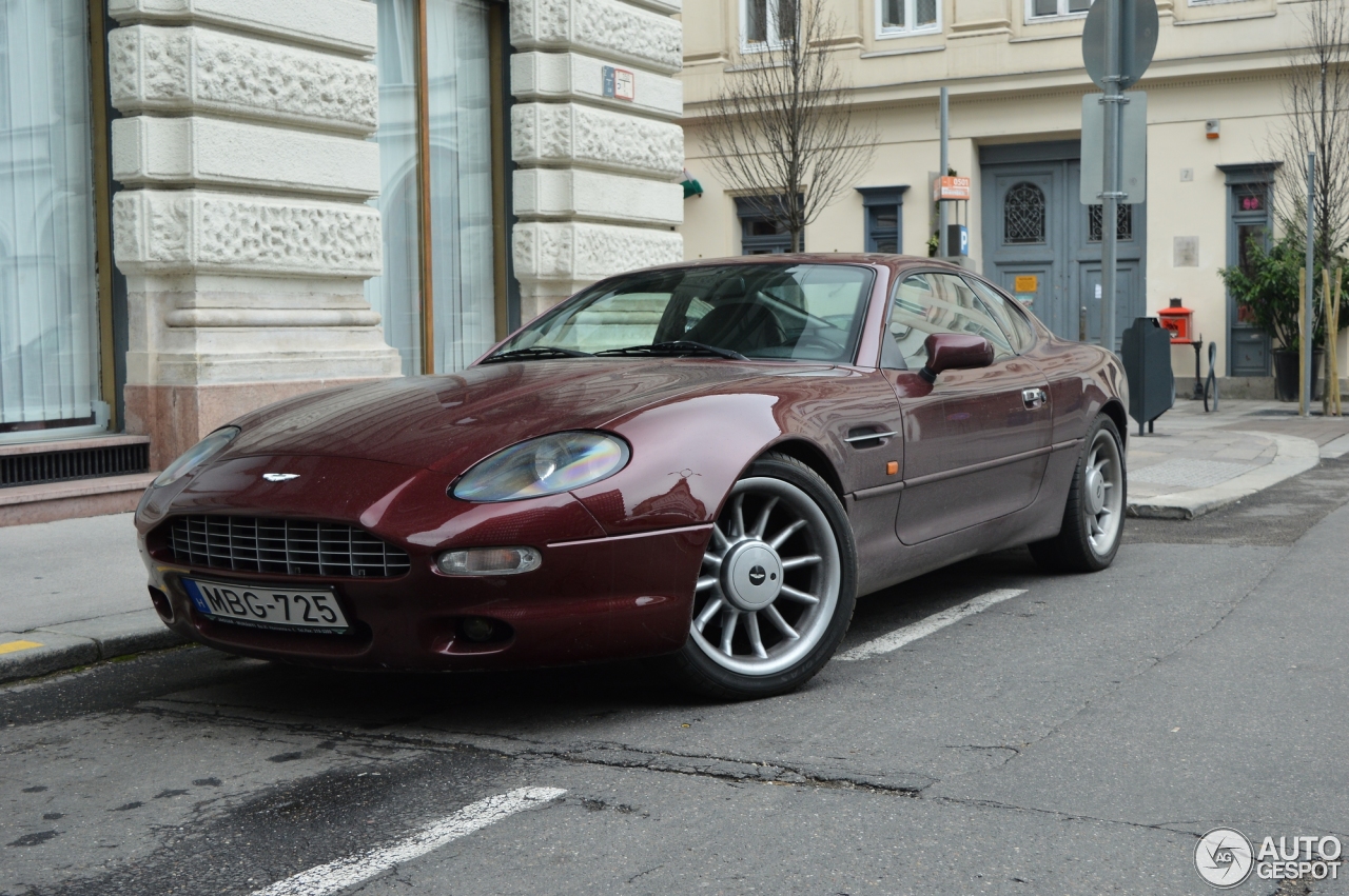 Aston Martin DB7