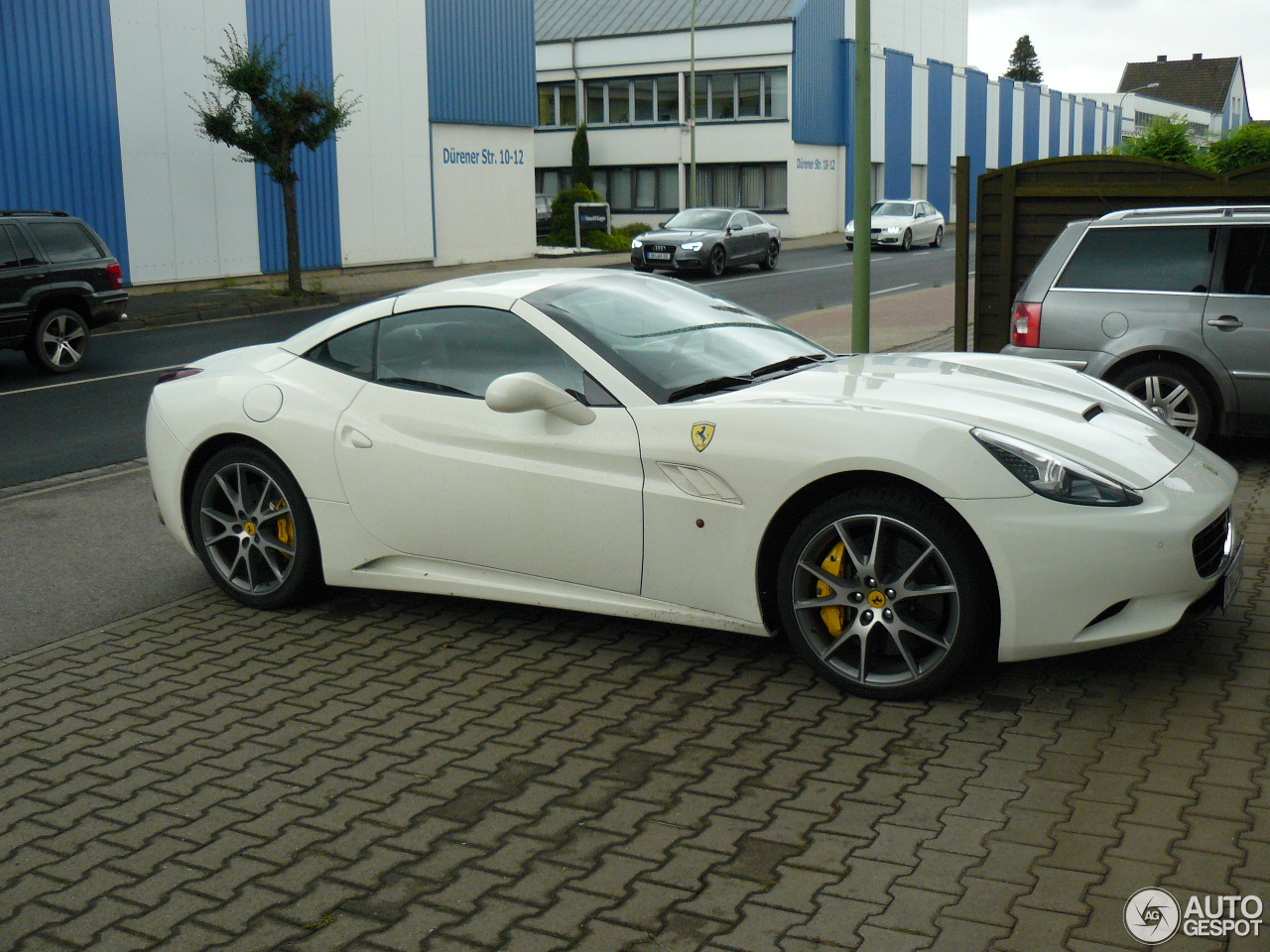 Ferrari California