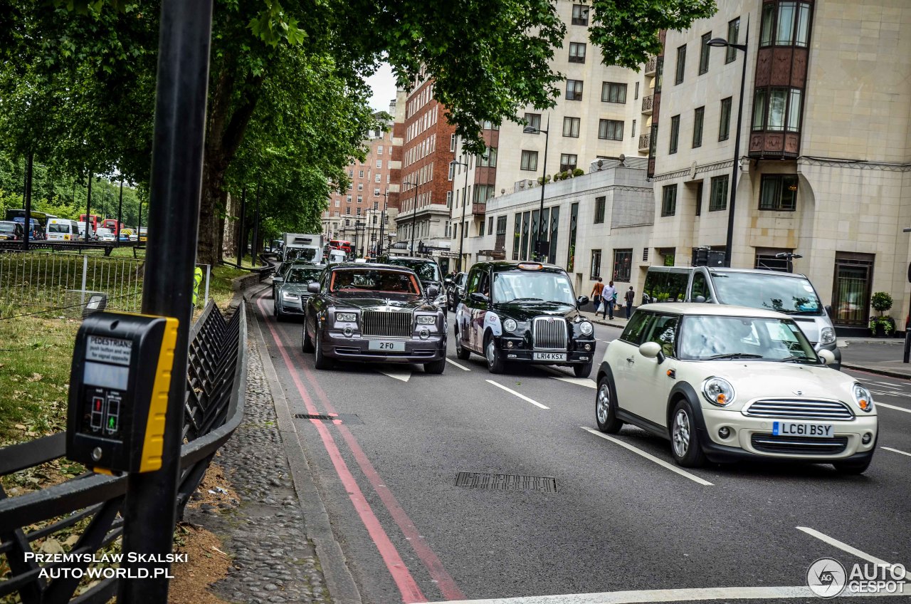 Rolls-Royce Phantom