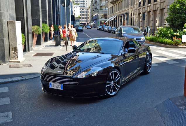 Aston Martin DBS