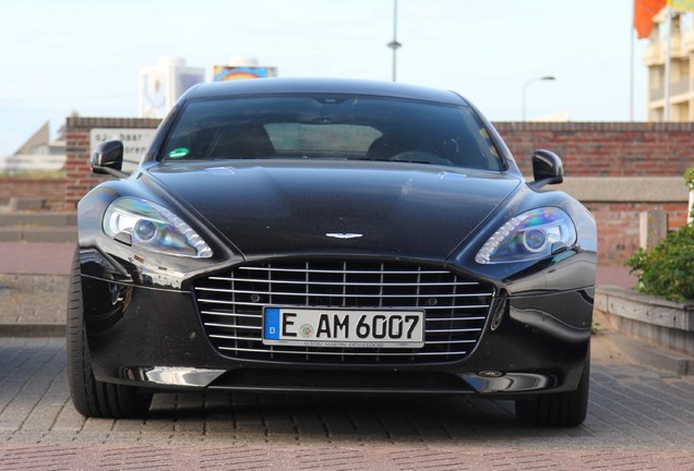 Aston Martin Rapide S