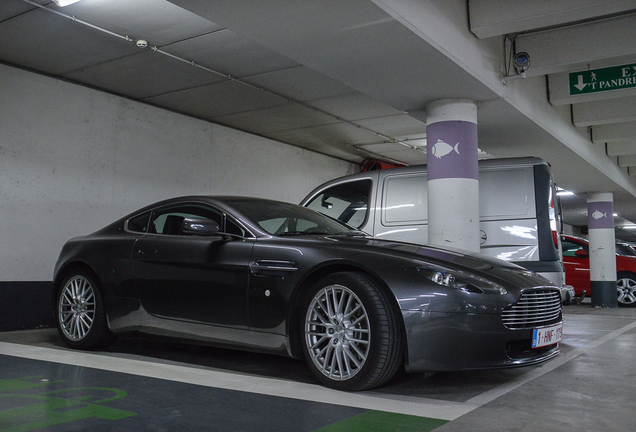 Aston Martin V8 Vantage