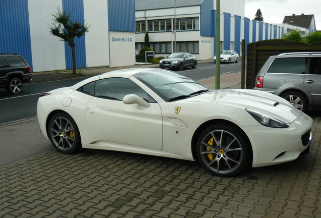 Ferrari California