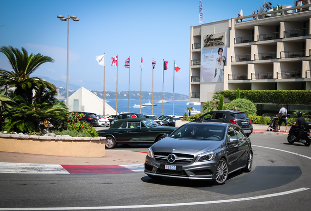 Mercedes-Benz A 45 AMG