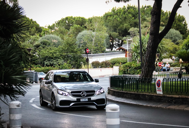 Mercedes-Benz E 63 AMG S W212