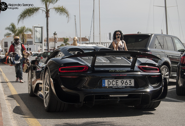 Porsche 918 Spyder Weissach Package