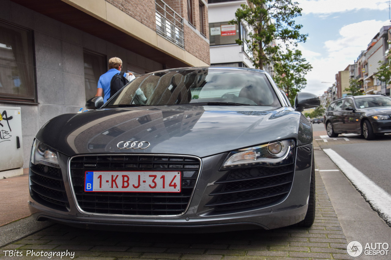 Audi R8