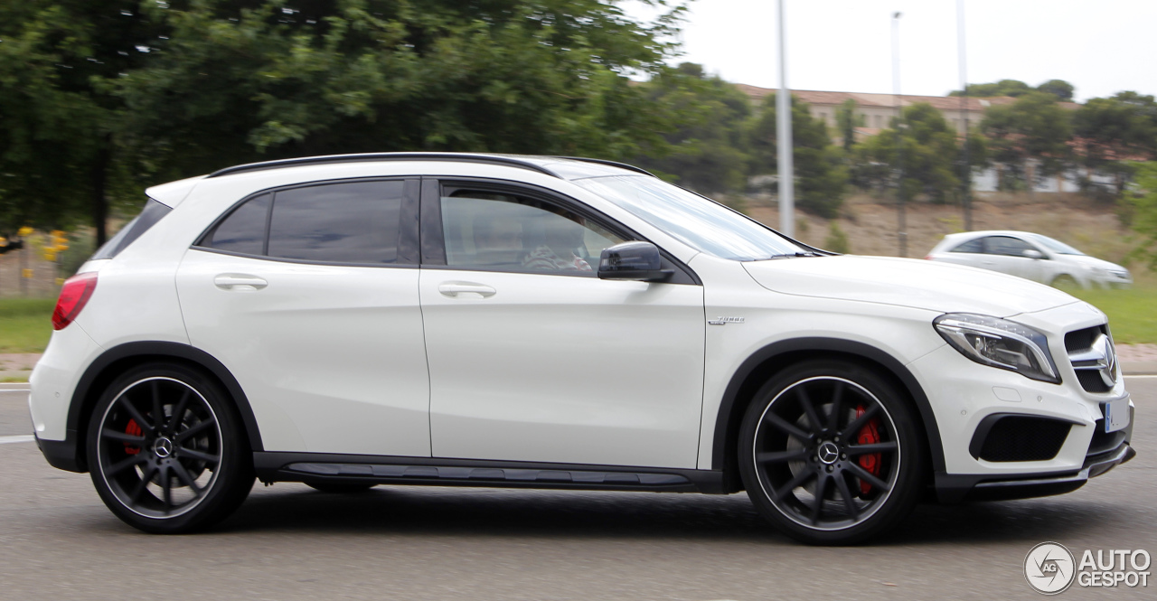 Mercedes-Benz GLA 45 AMG X156