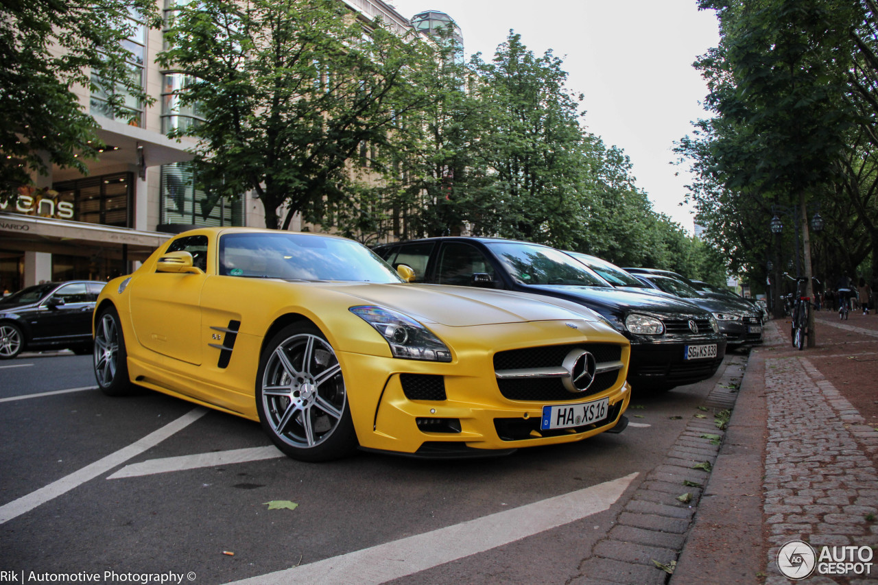 Mercedes-Benz SLS AMG