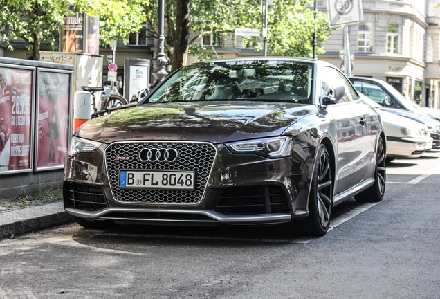 Audi RS5 B8 2012