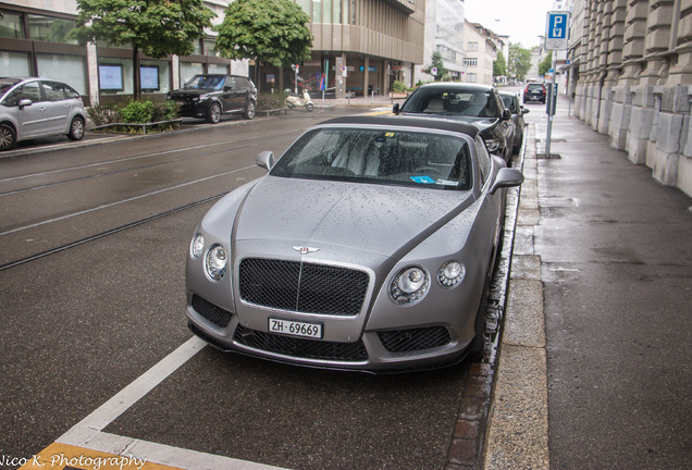 Bentley Continental GTC V8 S