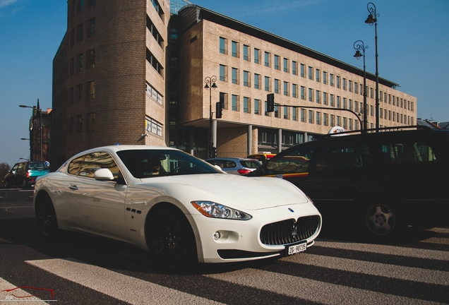 Maserati GranTurismo S Automatic