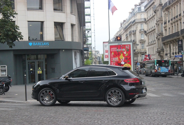 Porsche 95B Macan Turbo