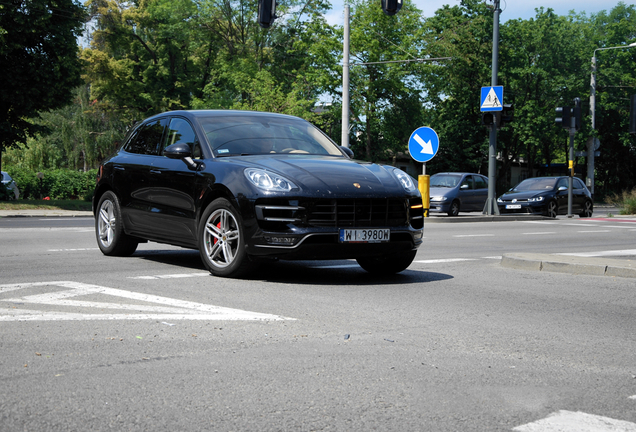 Porsche 95B Macan Turbo