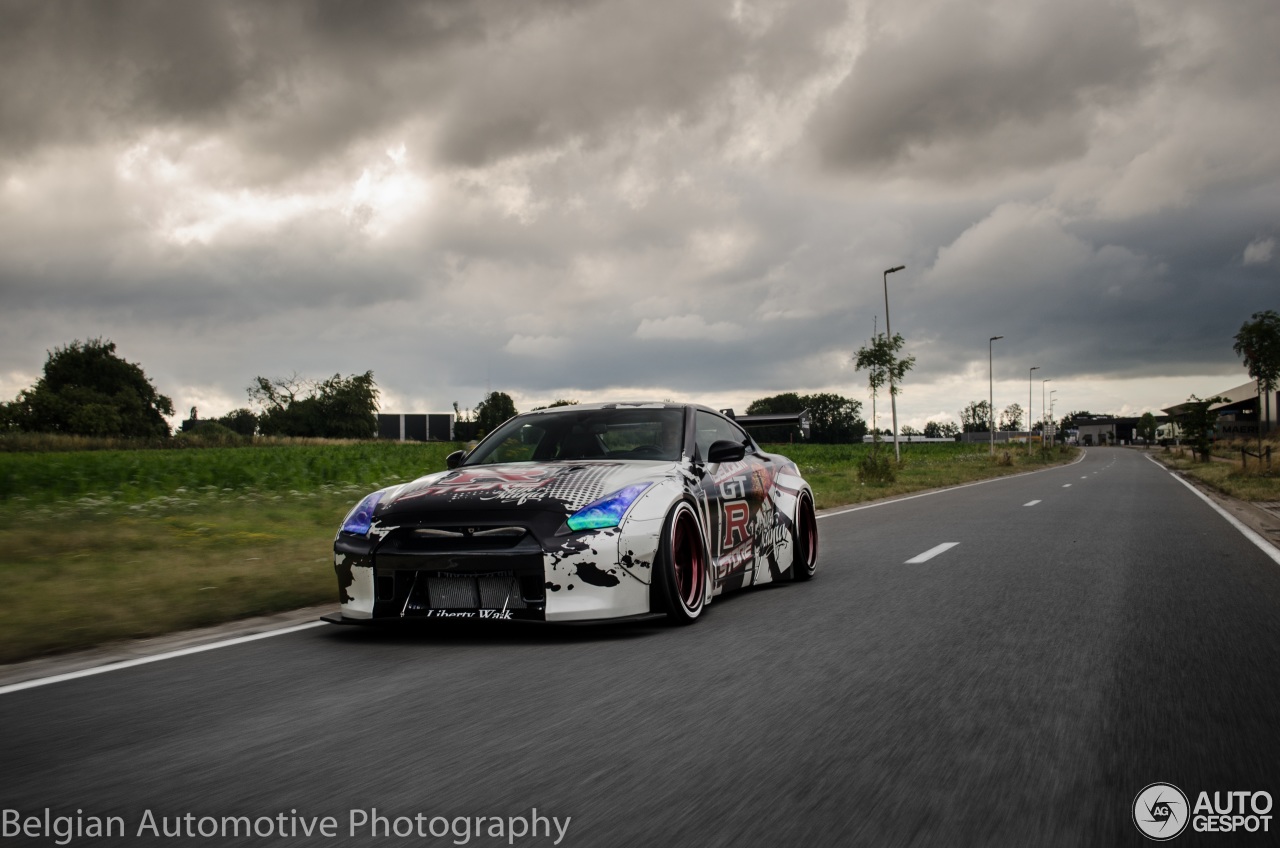 Nissan GT-R 2011 Liberty Walk Widebody